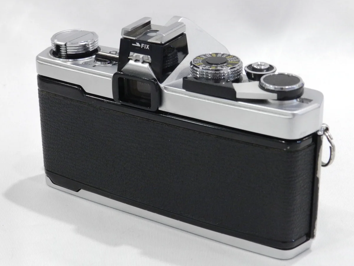 Olympus OM-1