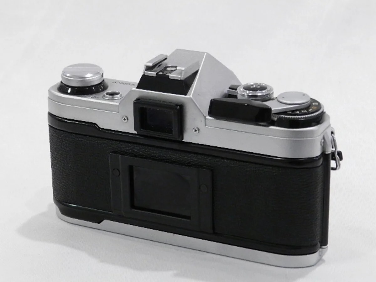Canon AE-1