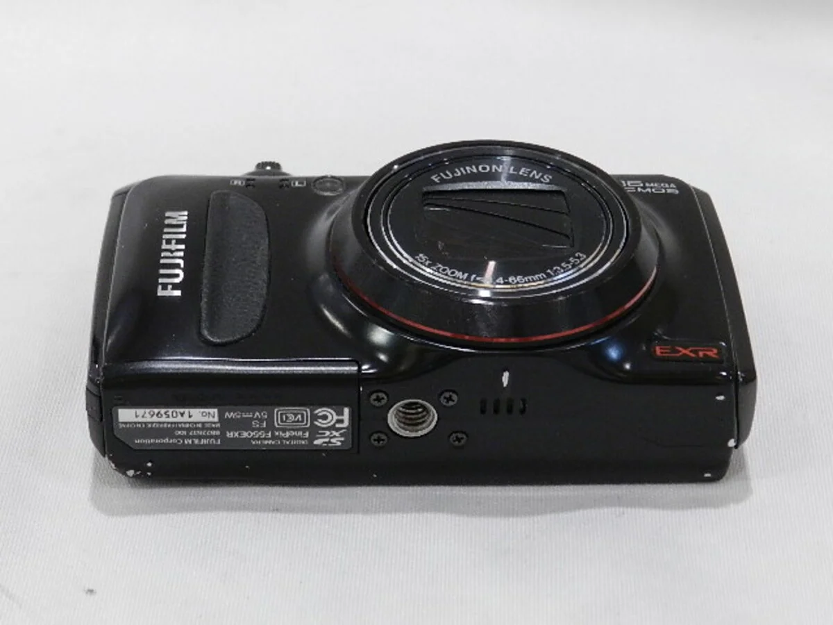 Fujifilm FinePix F550EXR