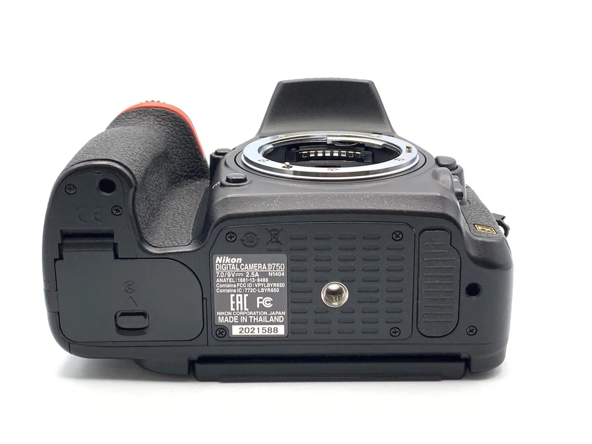 Nikon D750