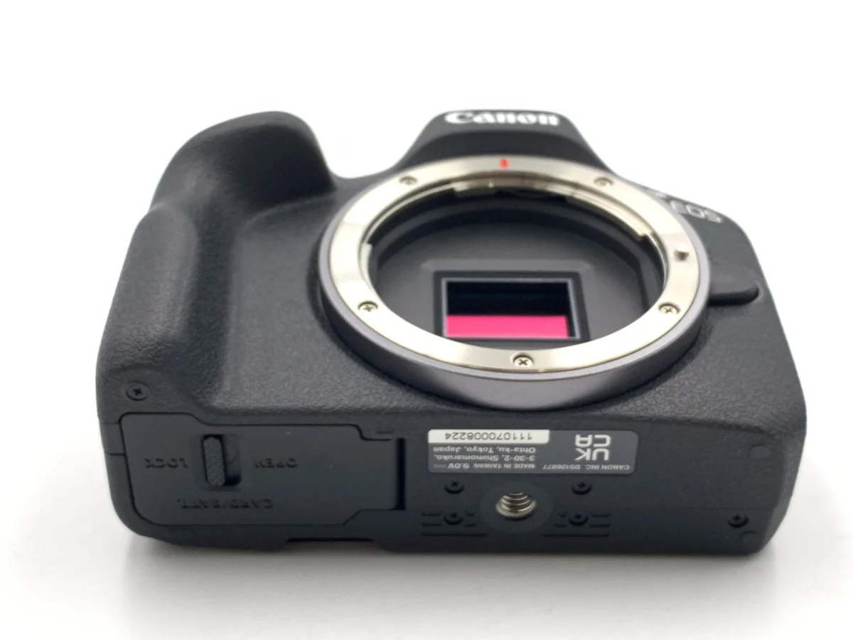 Canon EOS R50