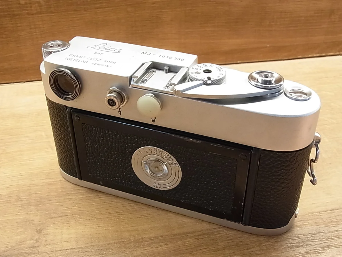 Leica M3