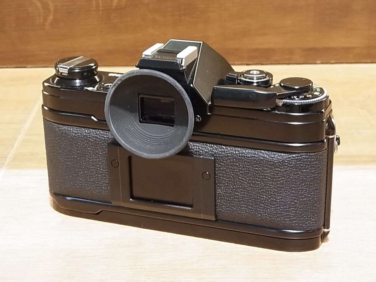 Canon AE-1