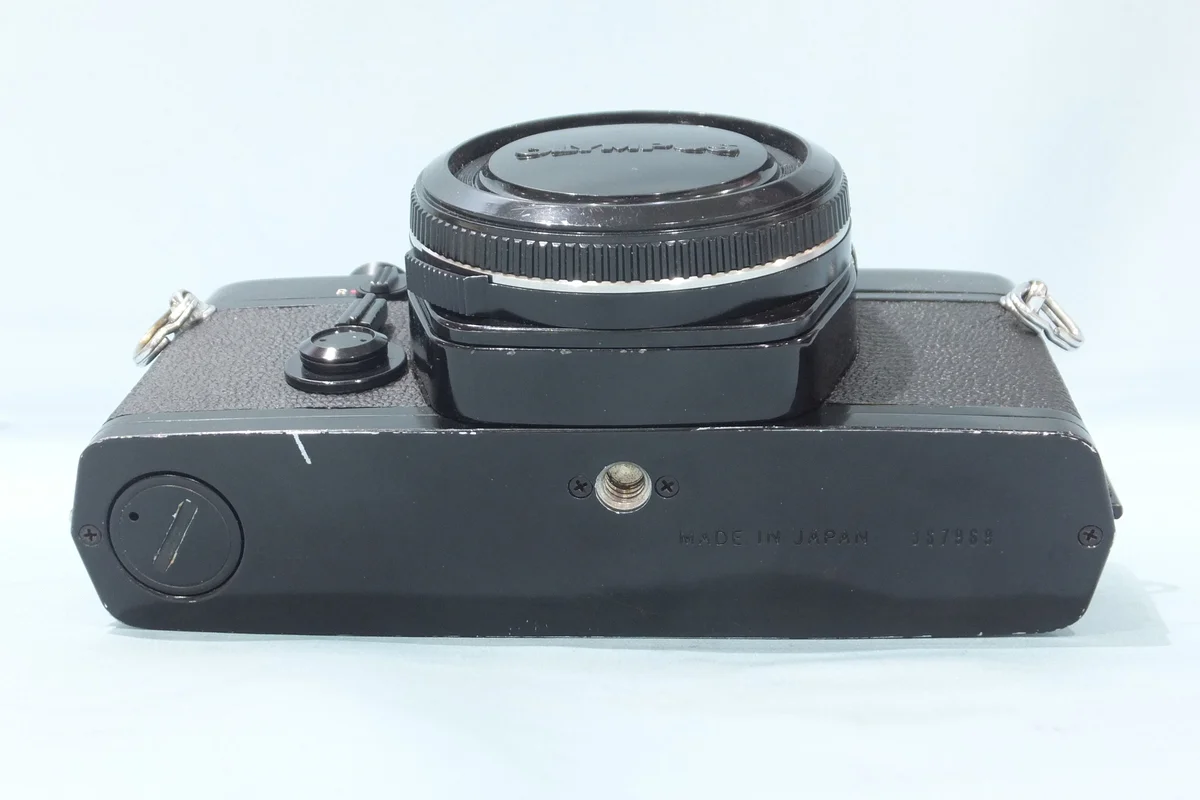 Olympus OM-1