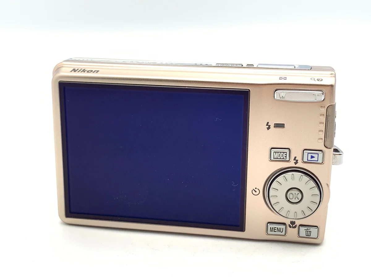 Nikon COOLPIX S600
