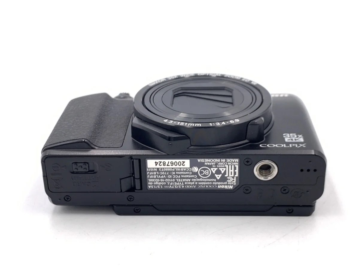 Nikon COOLPIX A900