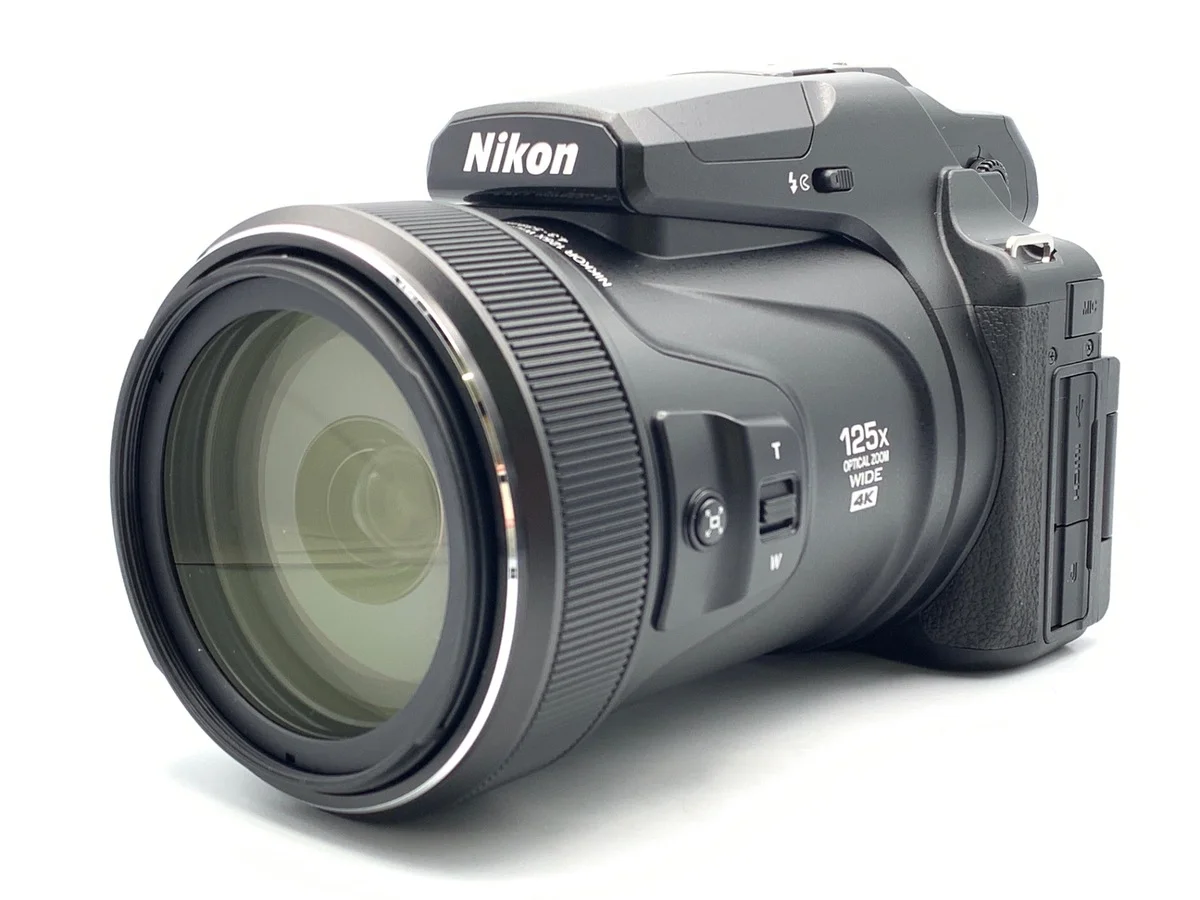 Nikon COOLPIX P1100