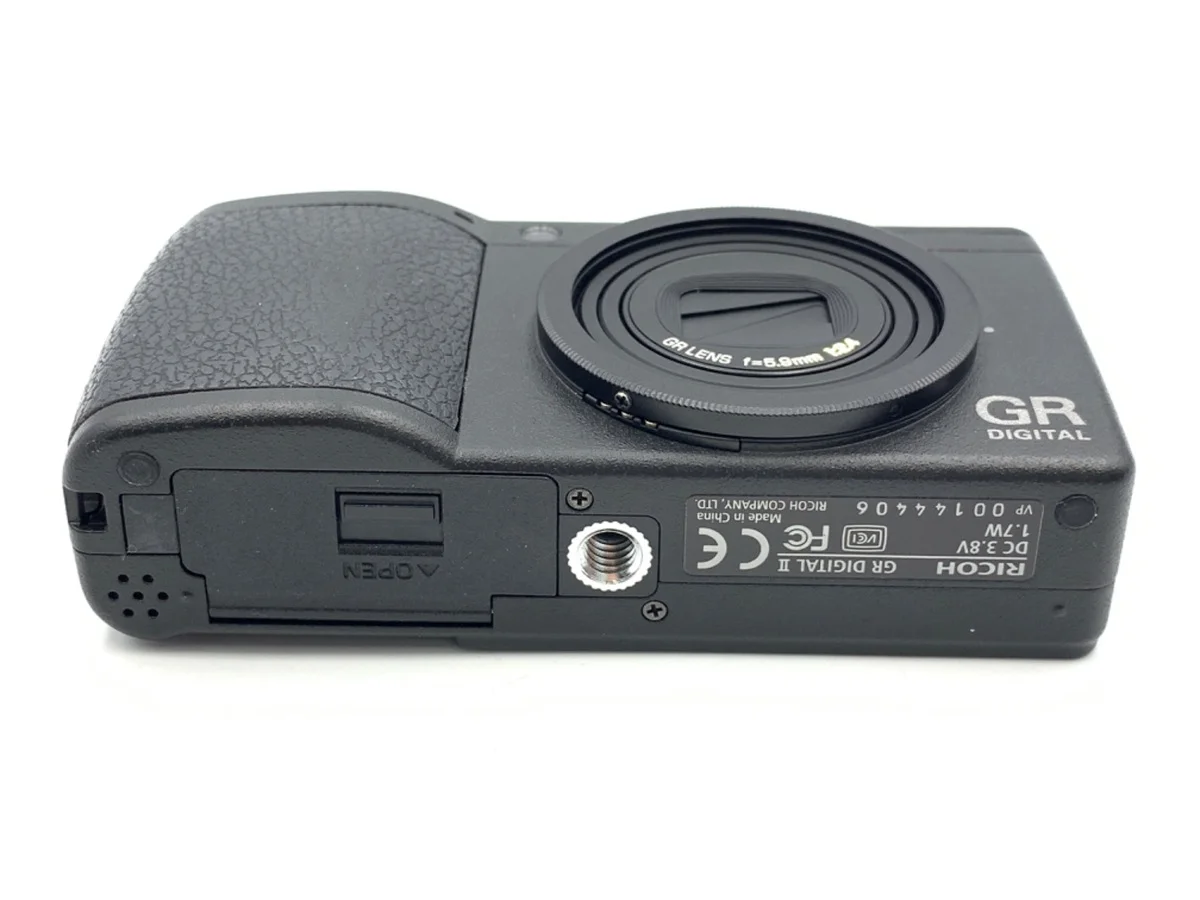 Ricoh GR DIGITAL II