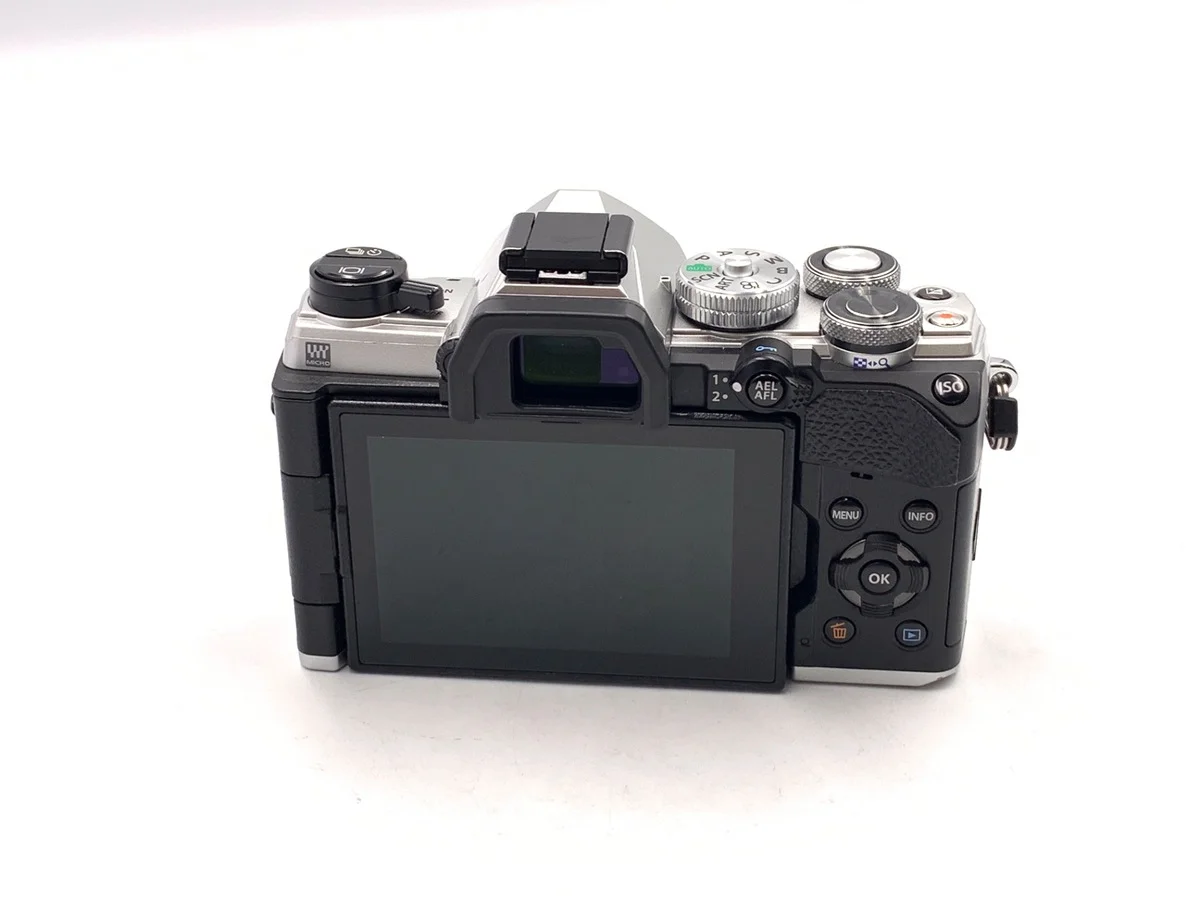 Olympus OM SYSTEM OM-5