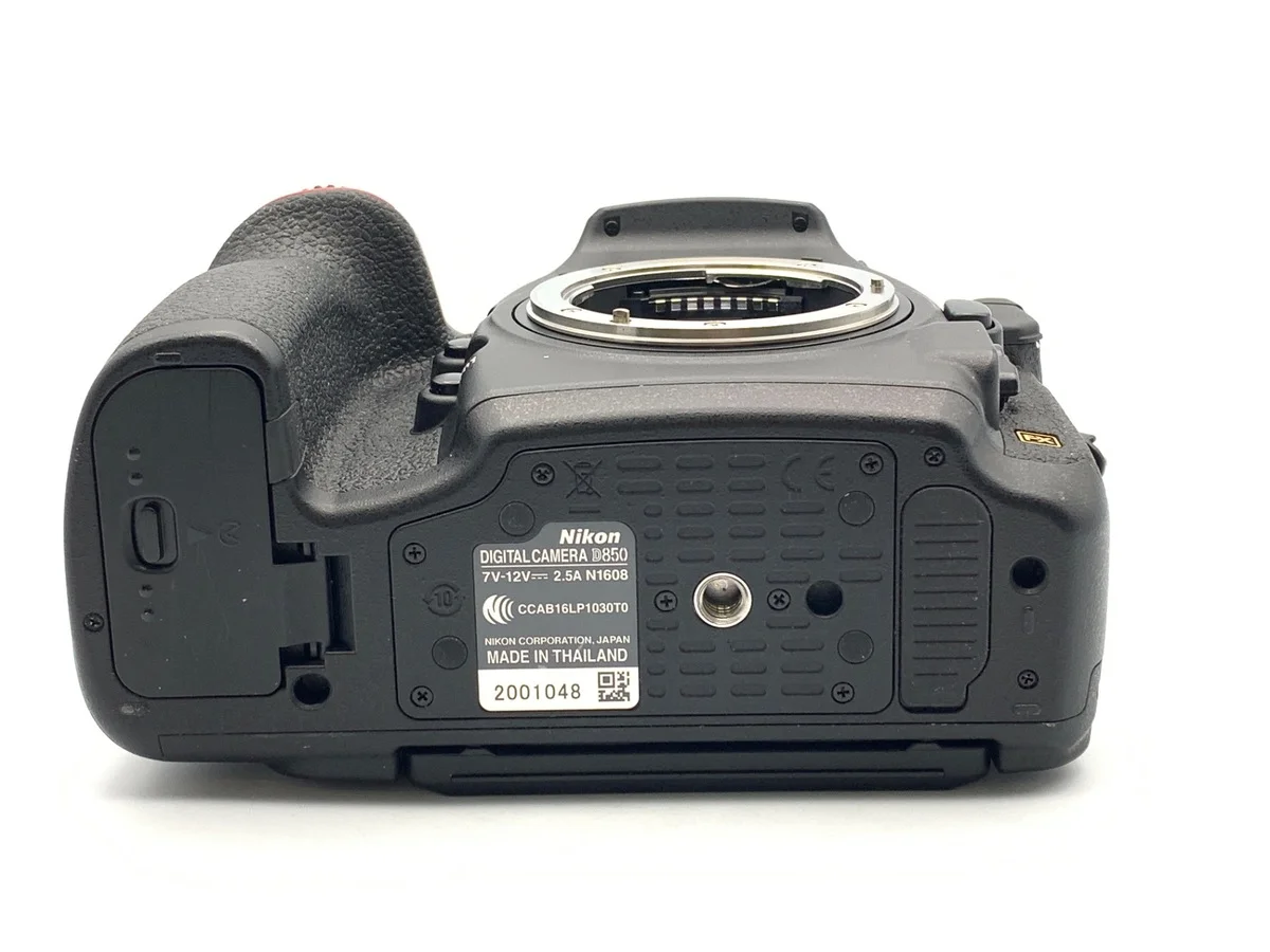 Nikon D850