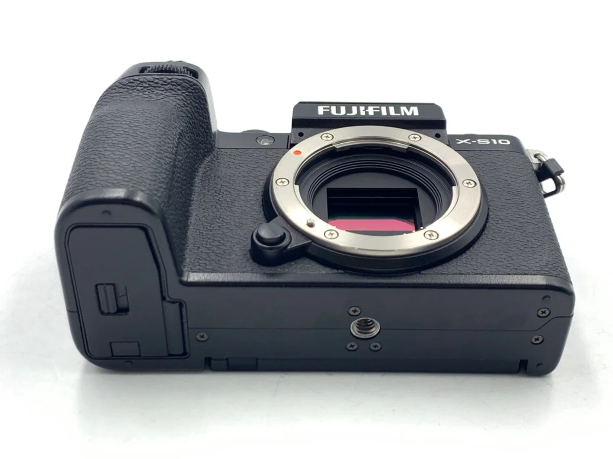 Fujifilm X-S10