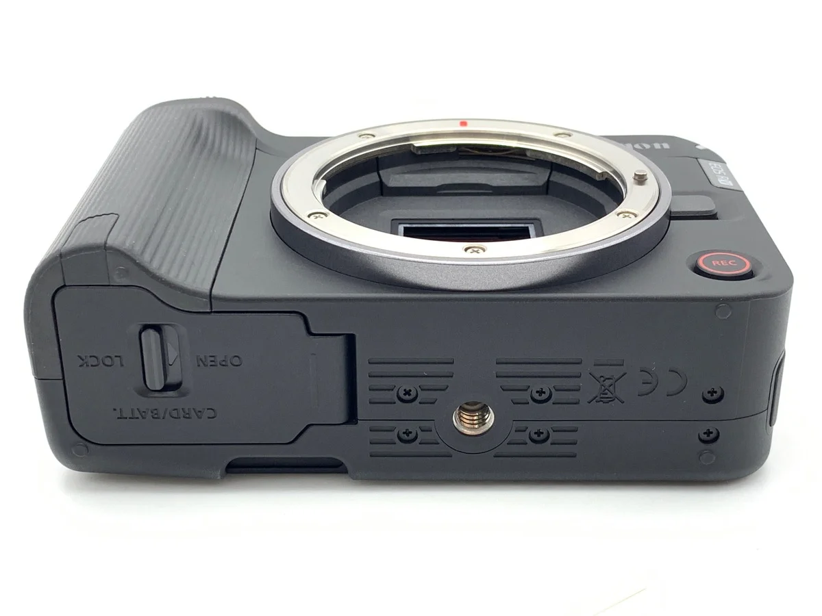 Canon EOS R50 V