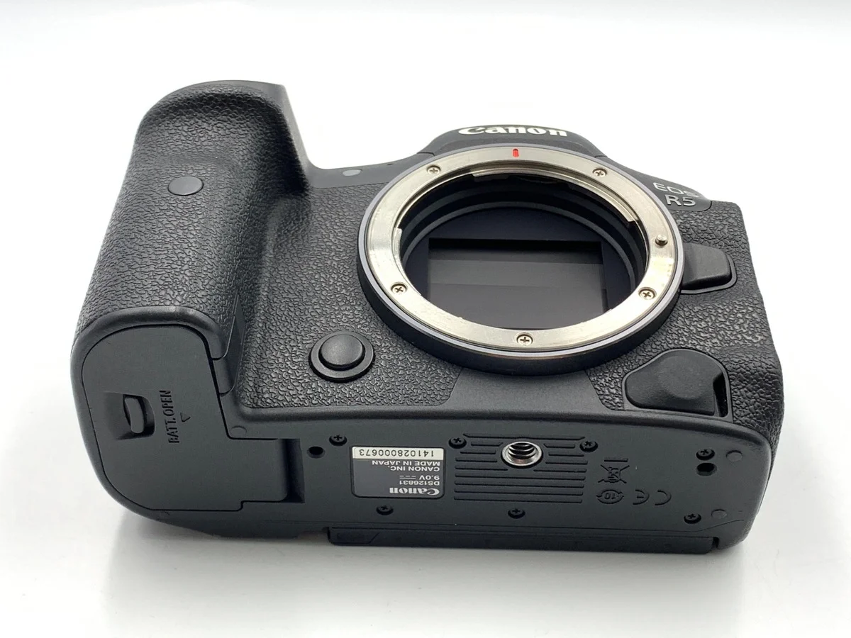 Canon EOS R5