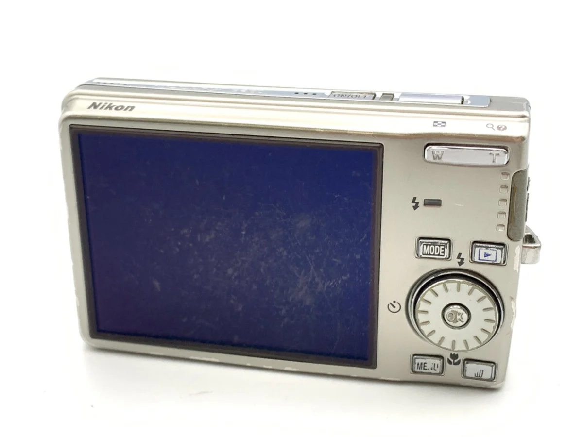 Nikon COOLPIX S600