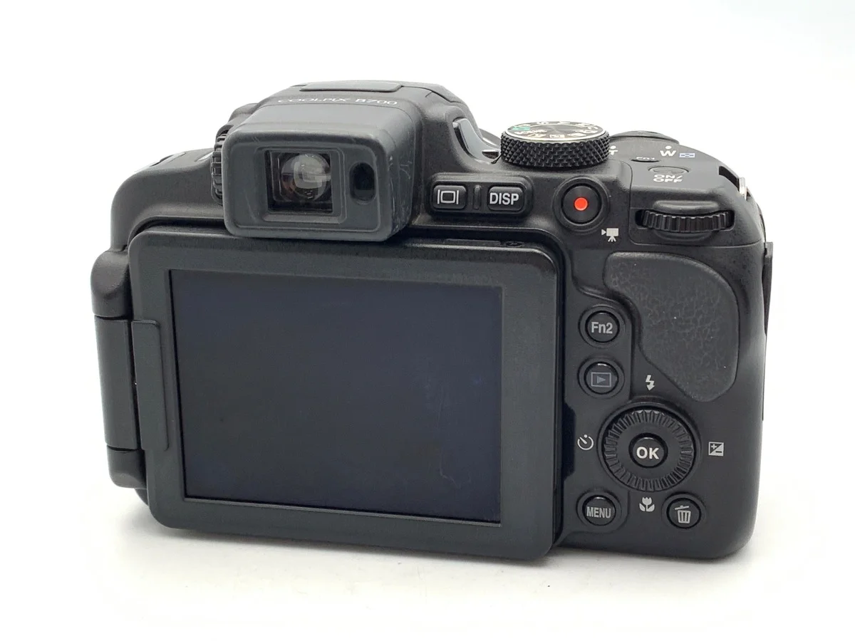 Nikon COOLPIX B700