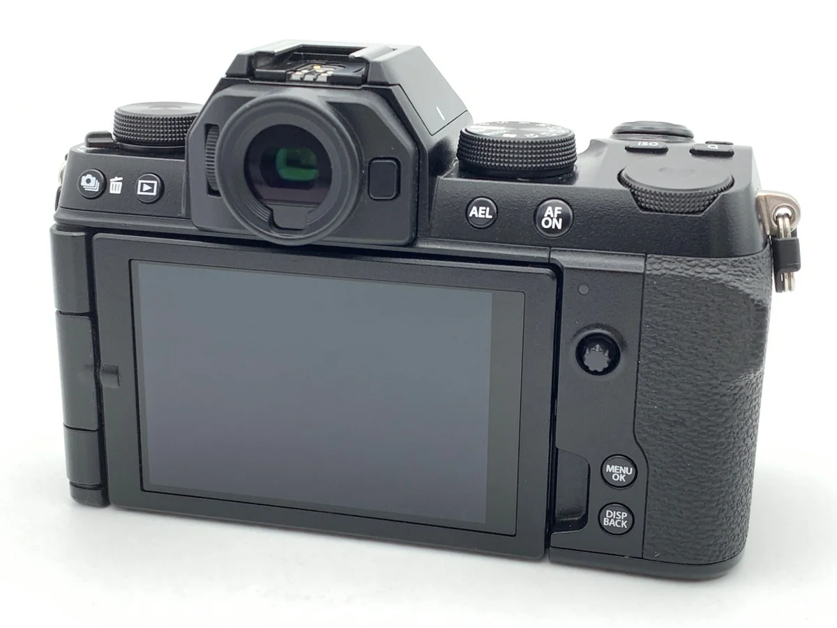 Fujifilm X-S10