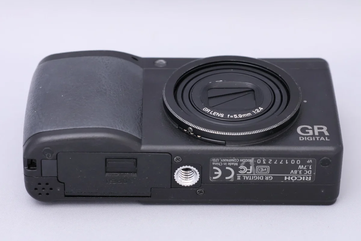Ricoh GR DIGITAL II
