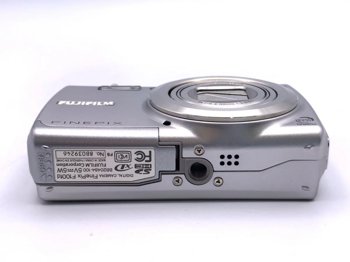 Fujifilm FinePixF100fd