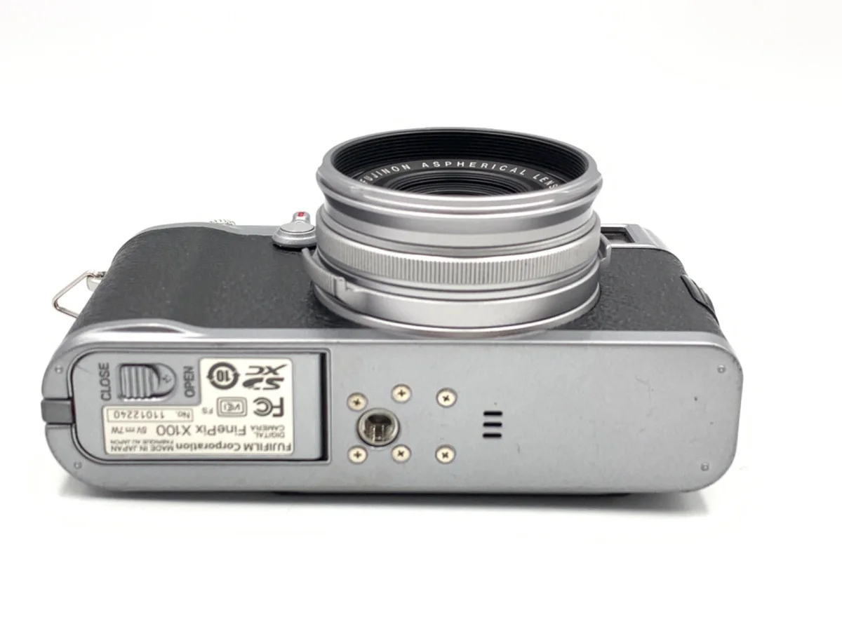 Fujifilm FinePix X100