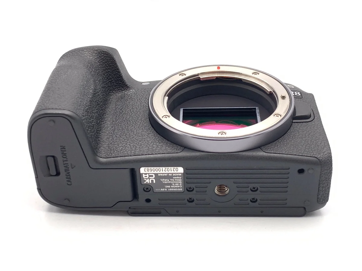 Canon EOS R8