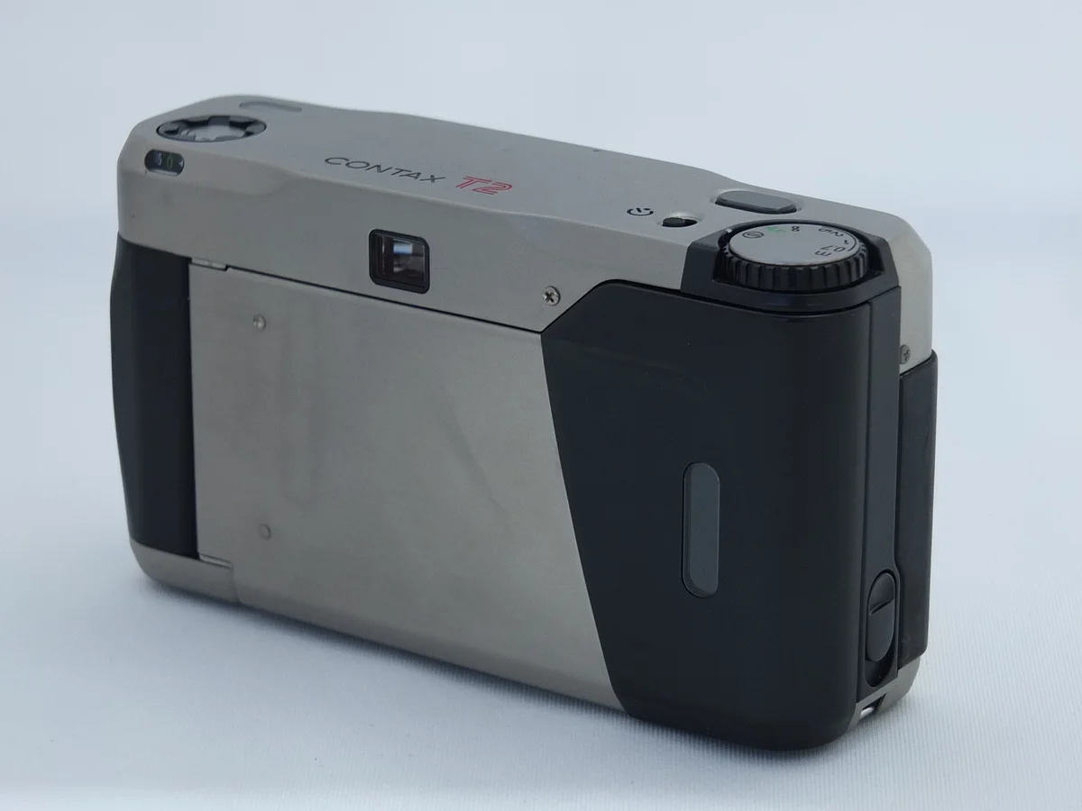 Contax T2
