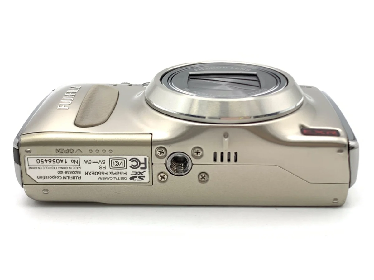Fujifilm FinePix F550EXR