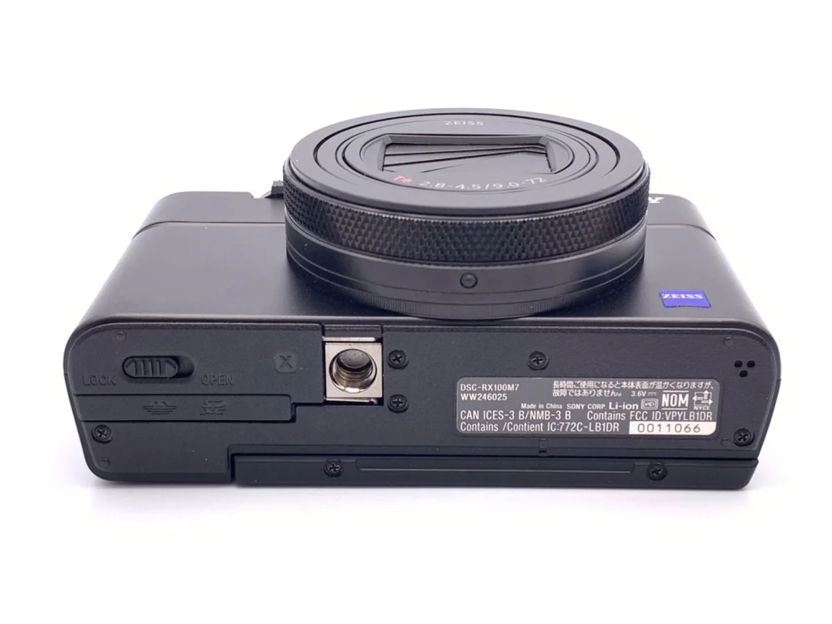 Sony Cyber-Shot DSC-RX100M7