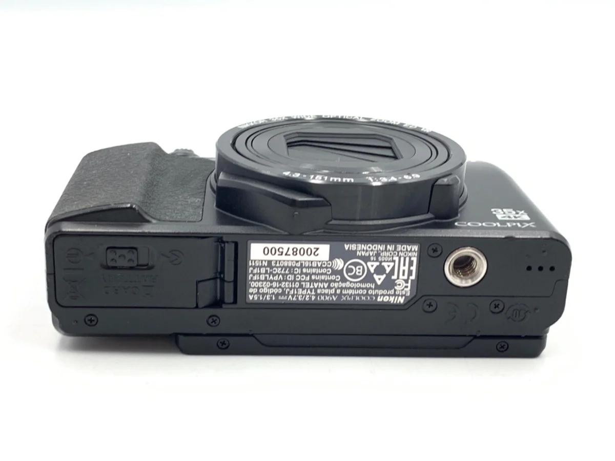 Nikon COOLPIX A900