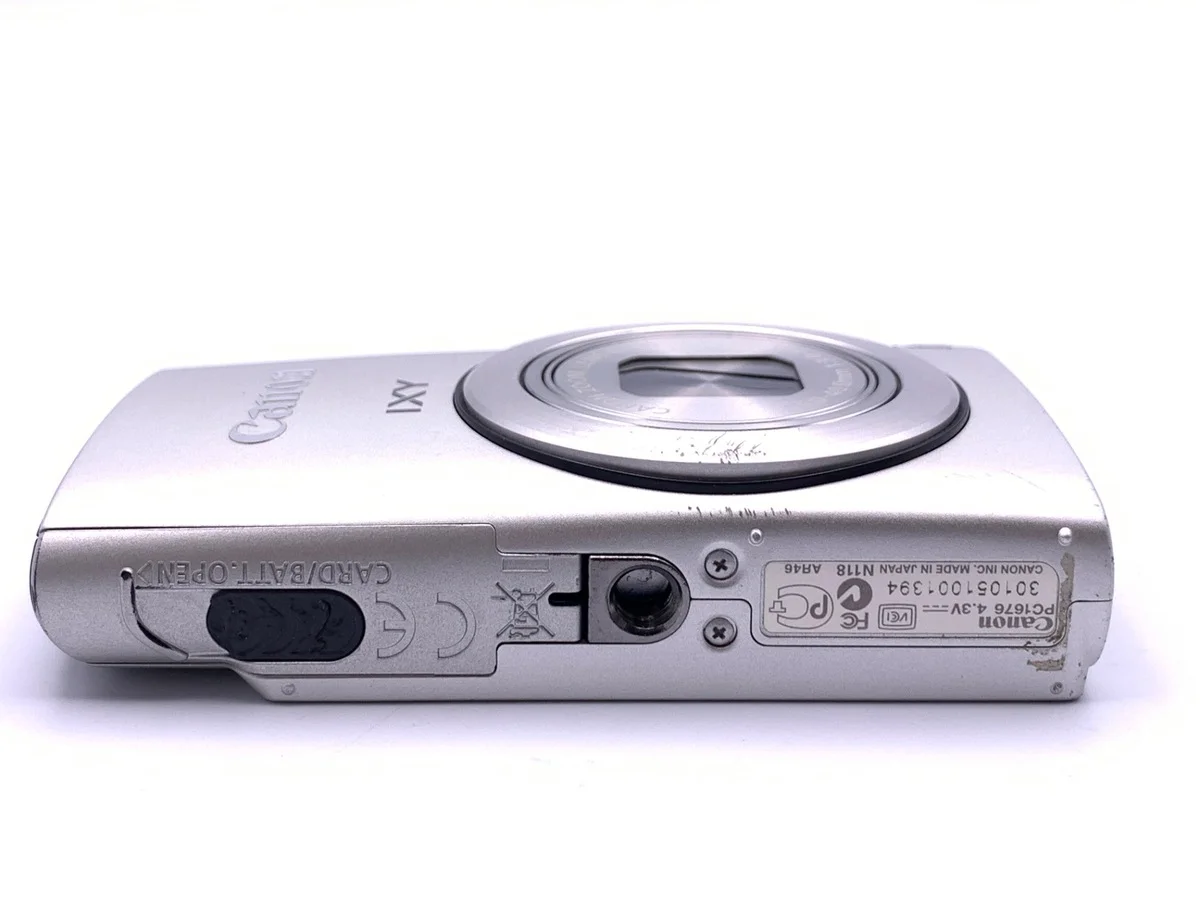 Canon IXY 600F