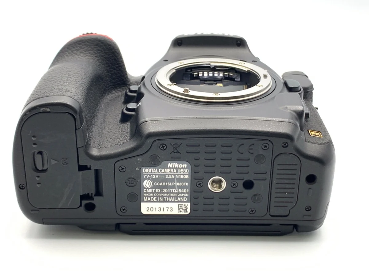 Nikon D850