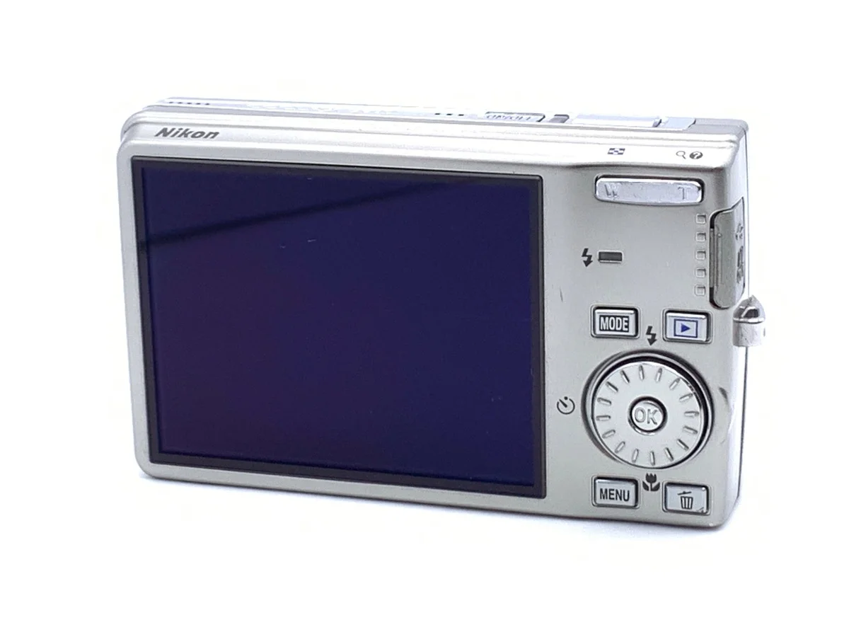 Nikon COOLPIX S600