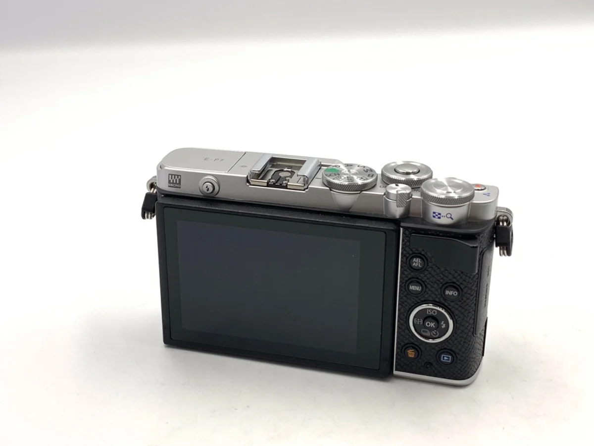 Olympus PEN E-P7