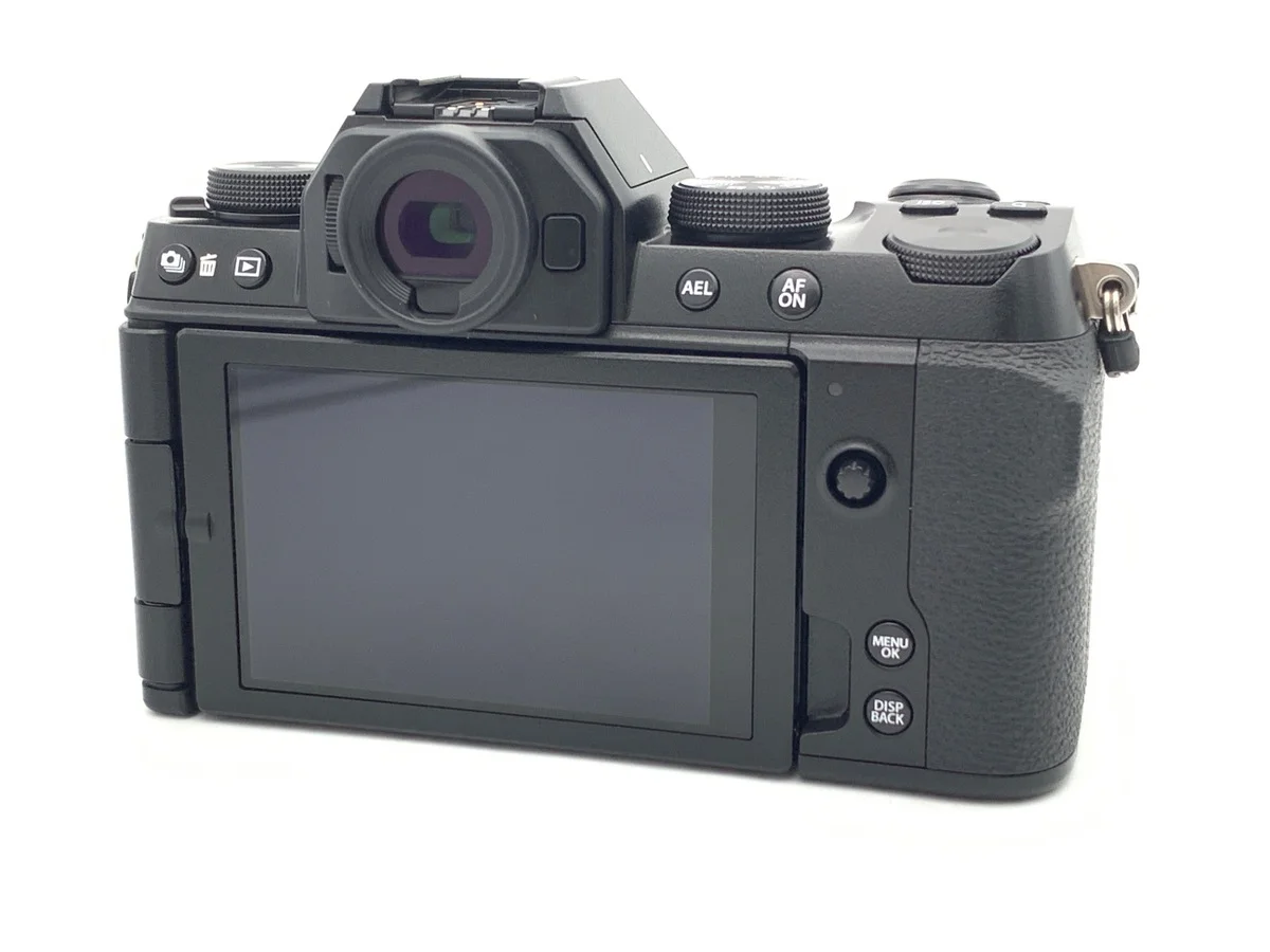 Fujifilm X-S10