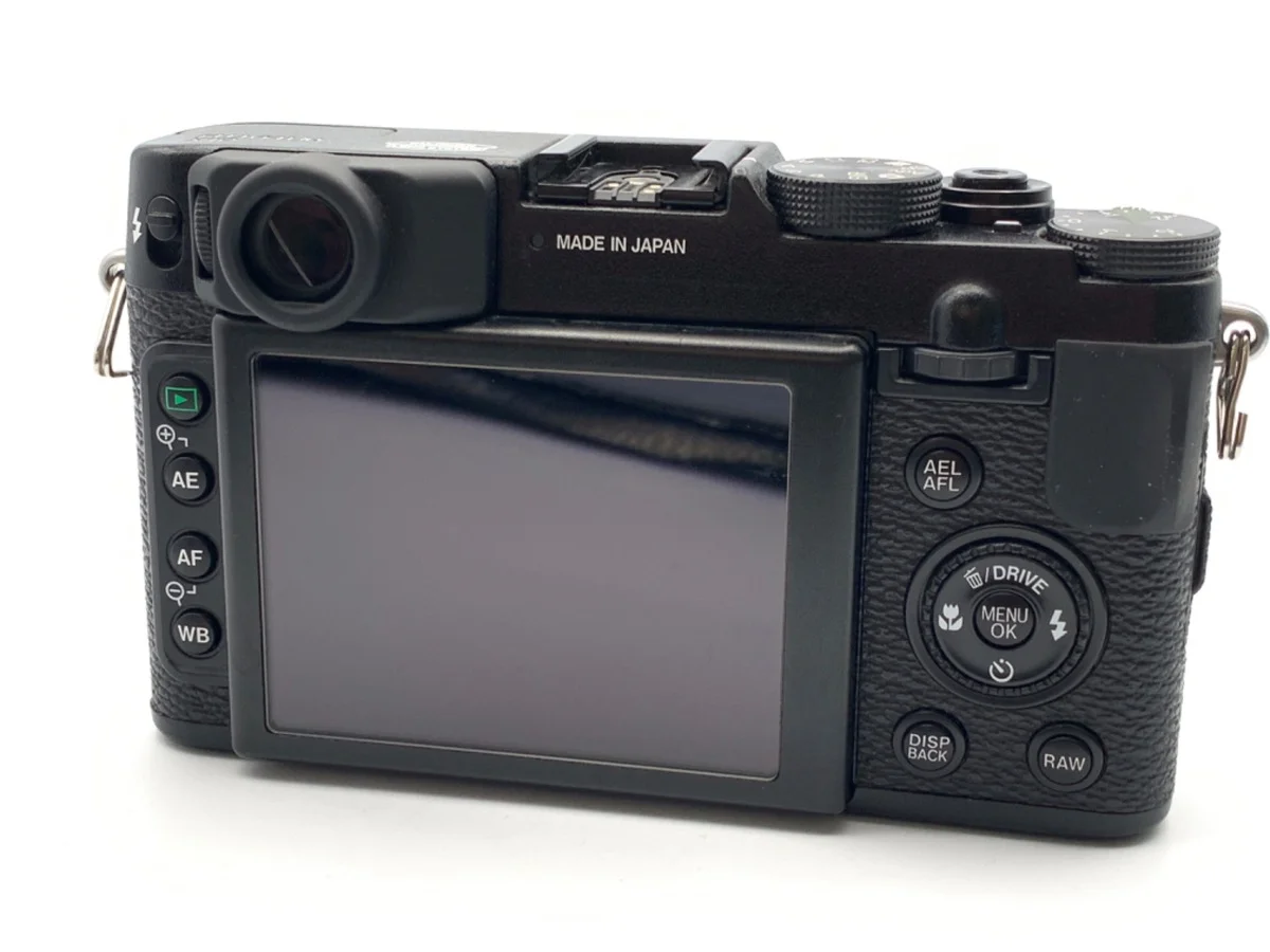 Fujifilm X10