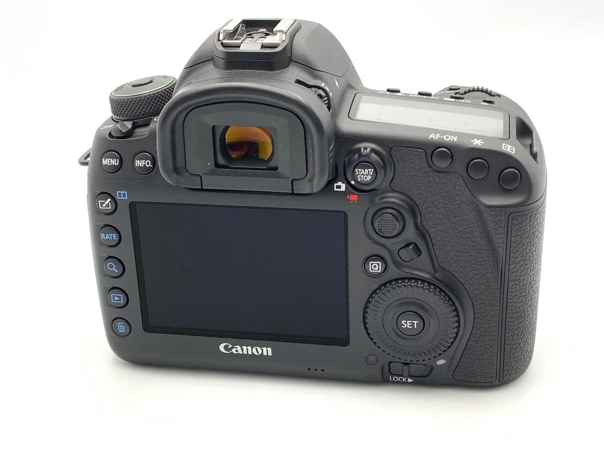 Canon EOS 5D Mark IV