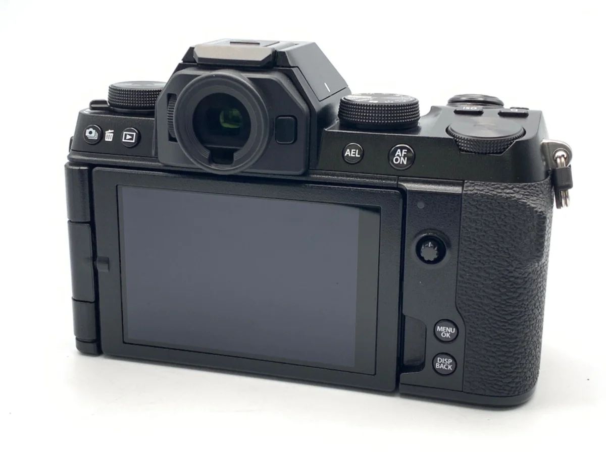 Fujifilm X-S10