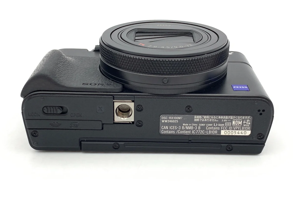 Sony Cyber-Shot DSC-RX100M7