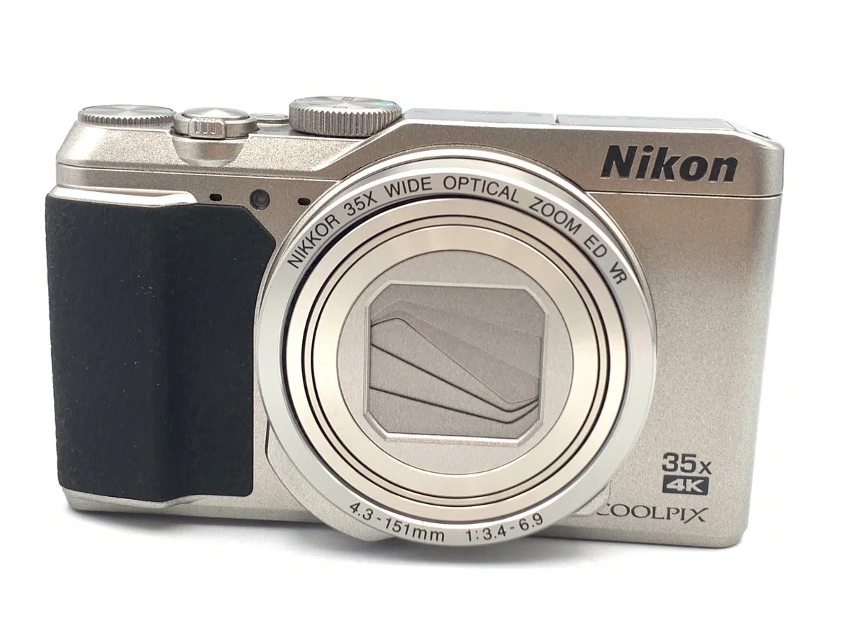 Nikon COOLPIX A900