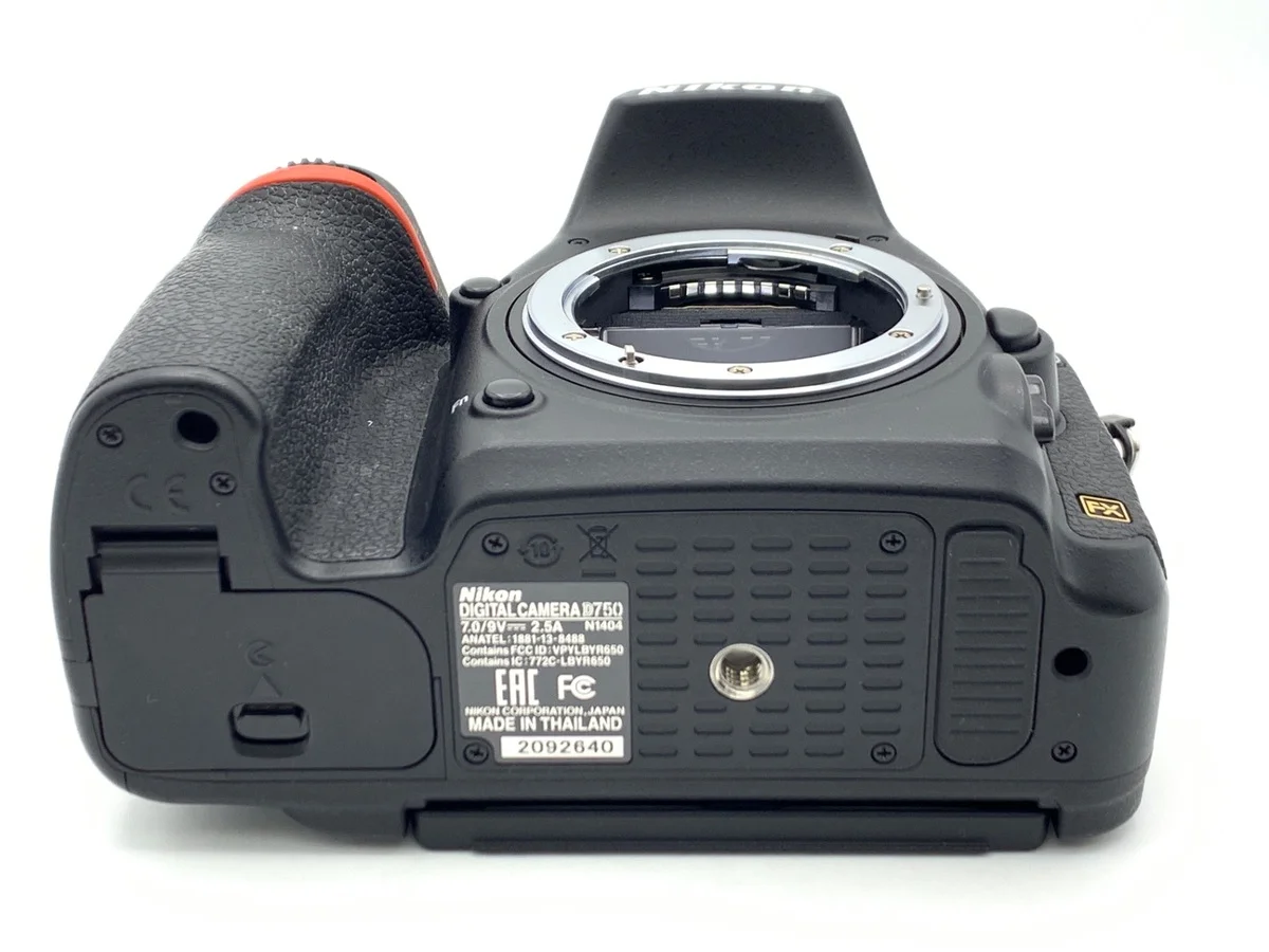 Nikon D750