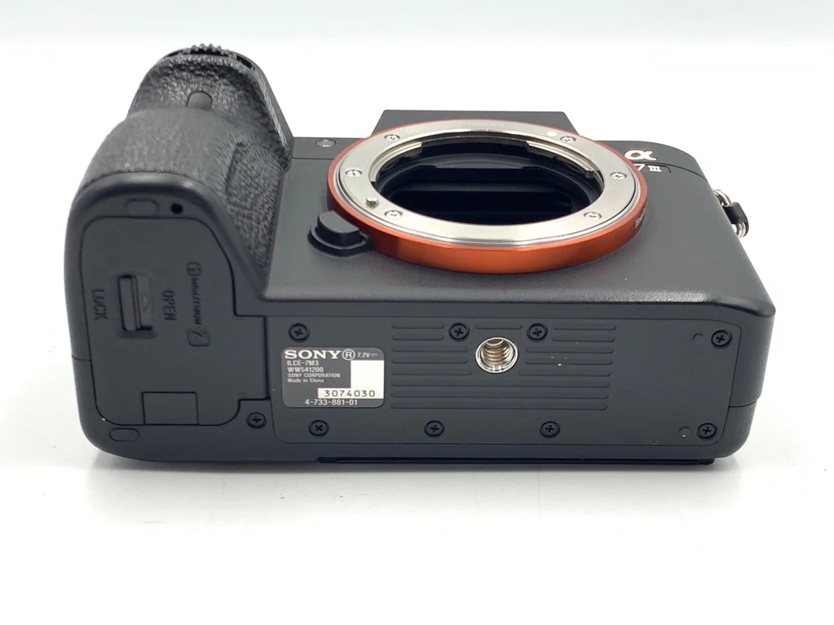 Sony α7III [ILCE-7M3