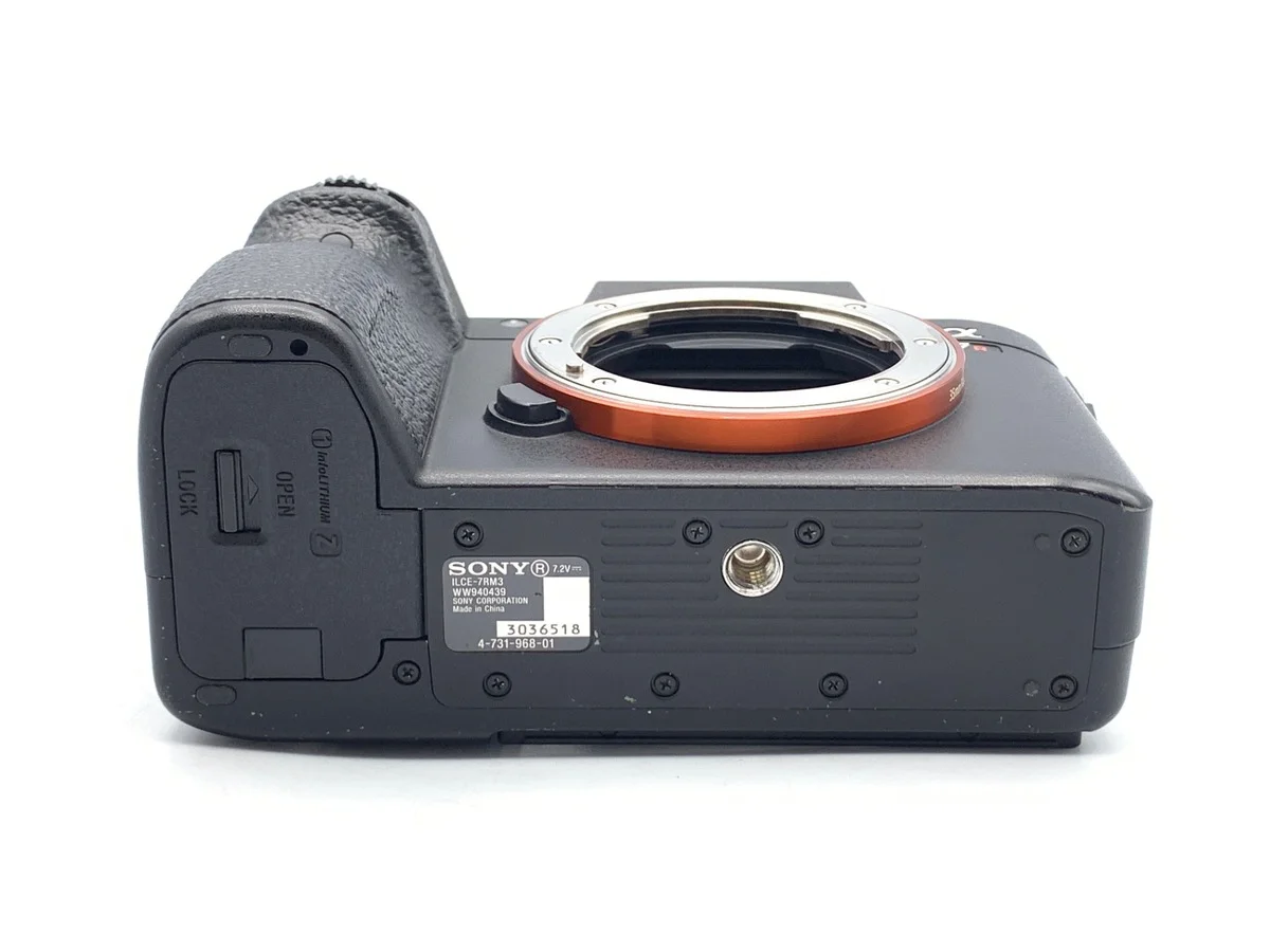 Sony α7R III [ILCE-7RM3