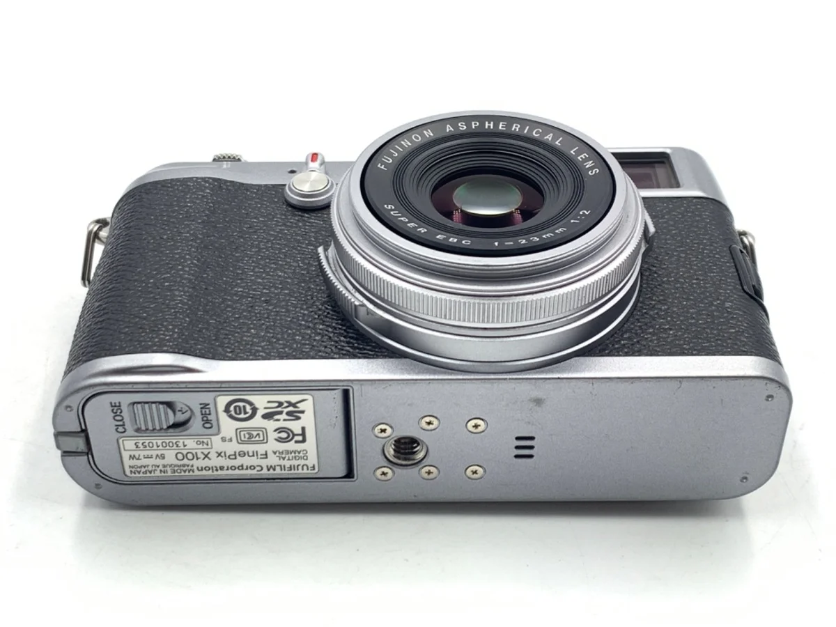 Fujifilm FinePix X100