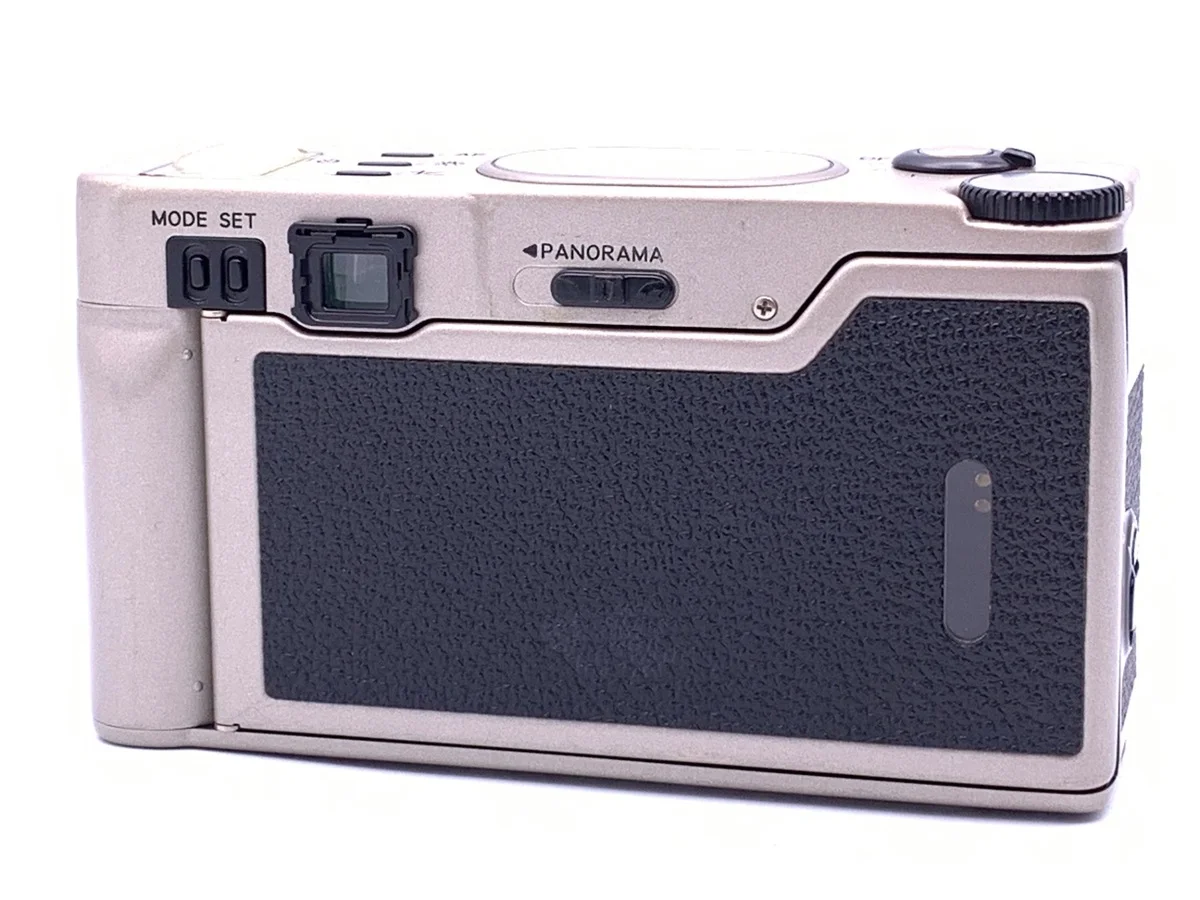Nikon 35Ti (35/2.8)