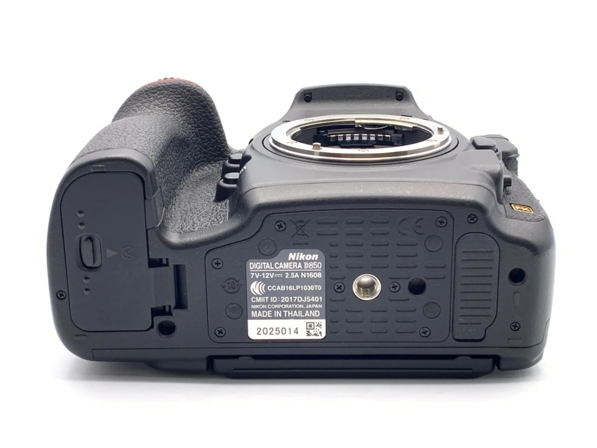 Nikon D850