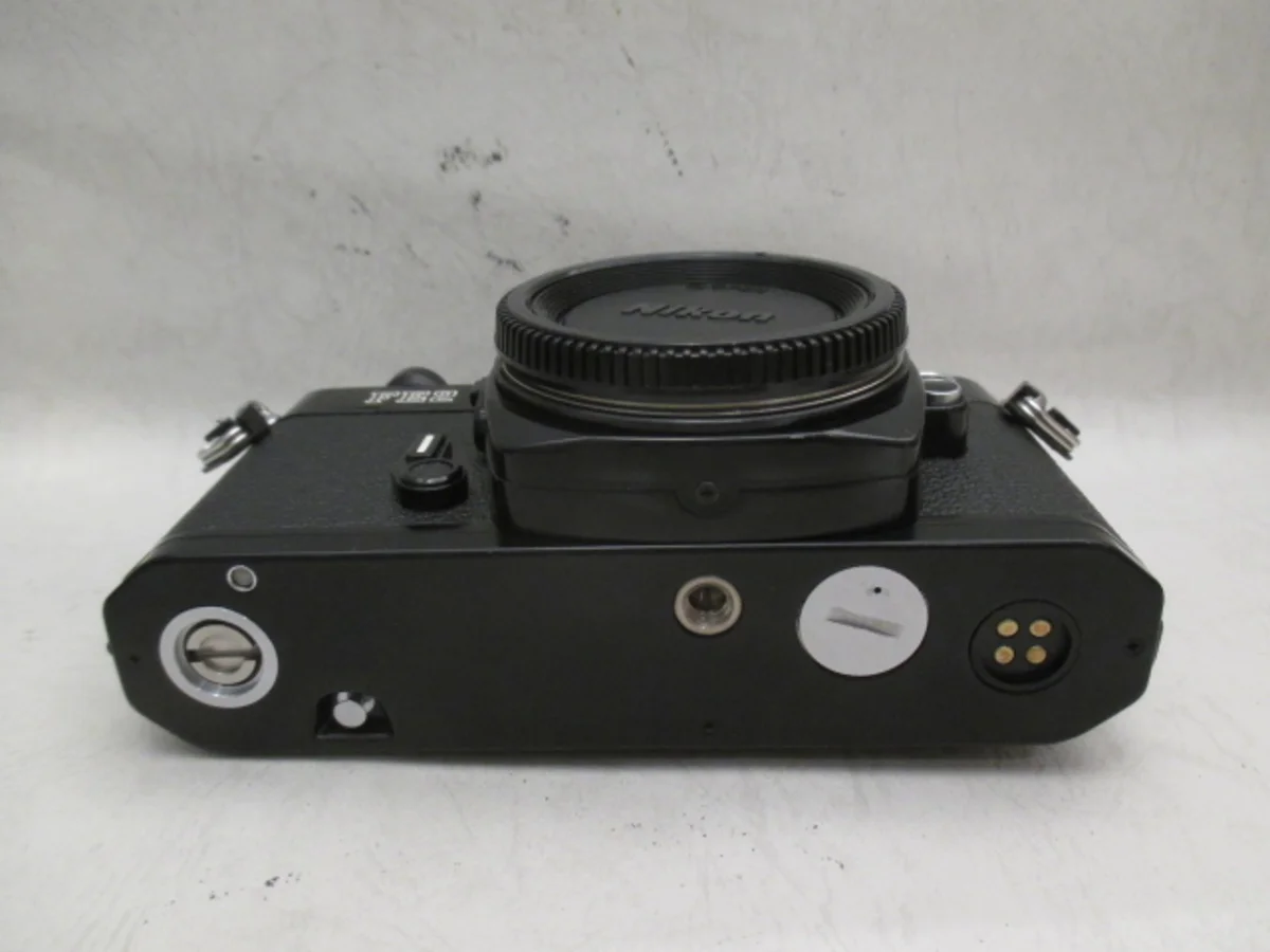 Nikon FE2