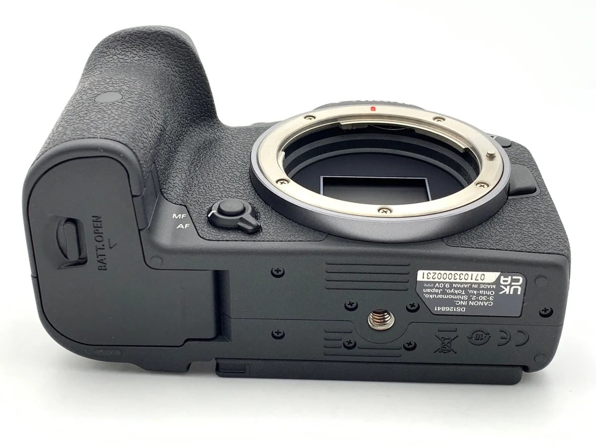 Canon EOS R7