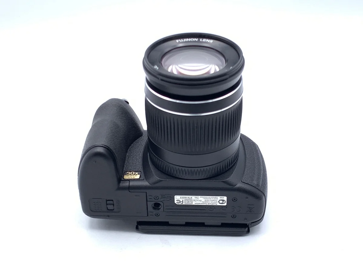 Fujifilm FinePix HS10