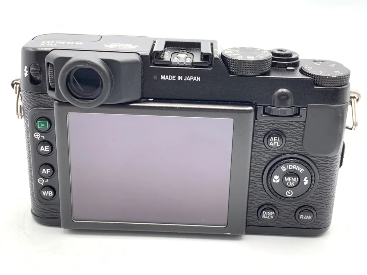 Fujifilm X10