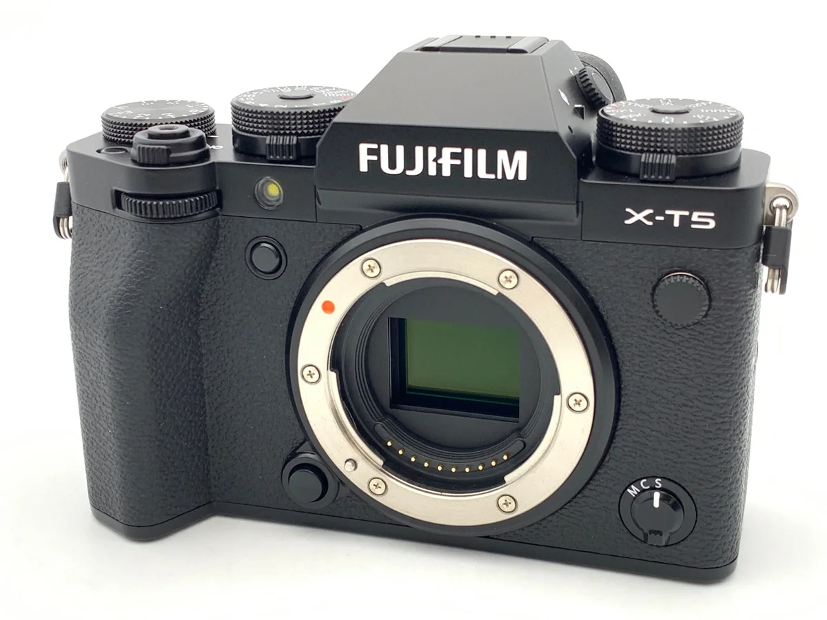 Fujifilm X-T5