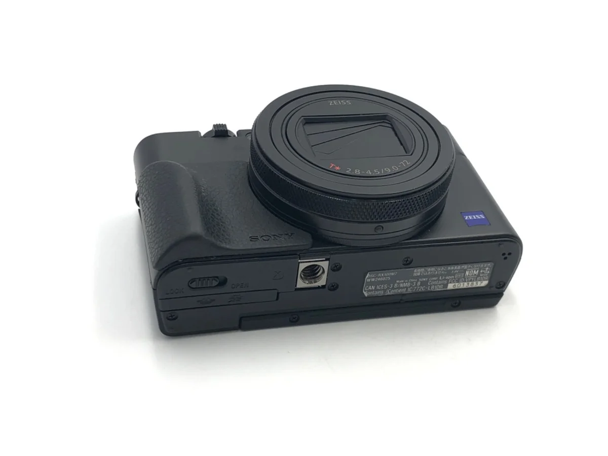 Sony Cyber-Shot DSC-RX100M7